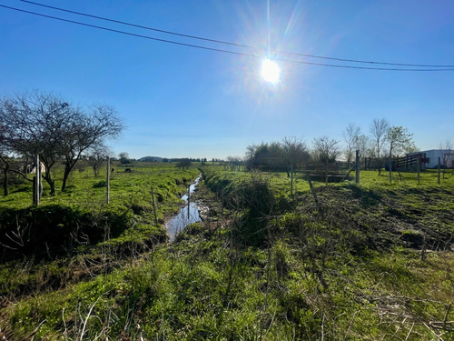 Venta Chacra Con Casa Y Arroyo En Minas - Lavalleja