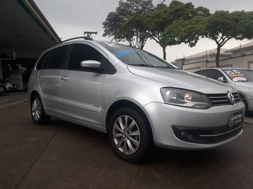 Volkswagen Spacefox 1.6 Mi Trend 8v Flex 4p Manual