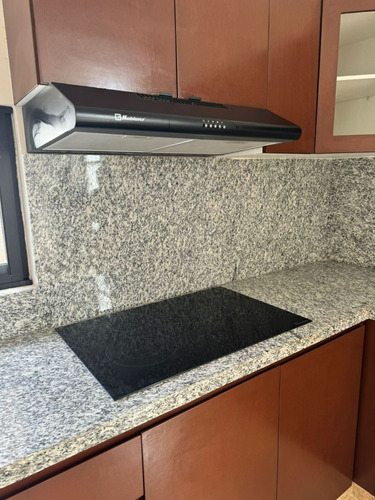 Casa De 4 Recámaras Dentro De Privada Cerca De La Isla, En Cholul