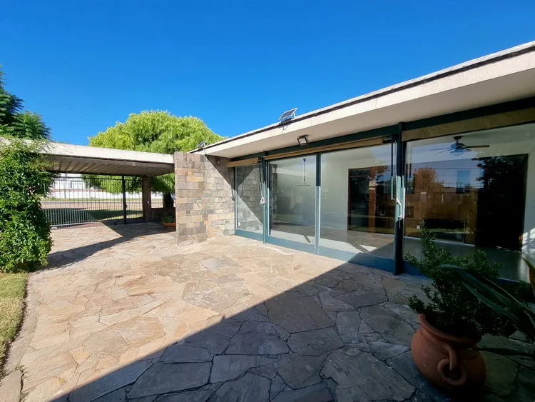Espectacular Casa De 2 Dormitorios, En Inmejorable Ubicación · Foto 5