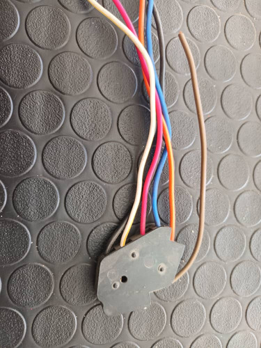 Conector De Suiche Subir Vidrio 2 Botones Chevrolet Sq-1274
