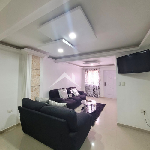 Imagen 6 de 12 de Townhouse En Venta C.r Brisas De La Romanza - Nueva Barcelon