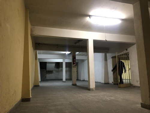 Imagen 2 de 16 de Alquiler - Edificio Con Depósito 1890 M2 - Caba