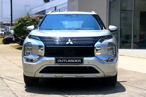 Mitsubishi All New Outlander 2.5l 4x4. Eo