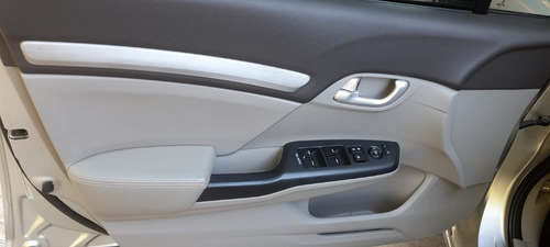 Imagen 14 de 15 de Honda Civic Exs