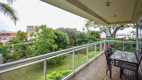 Imagen 12 de 20 de Divino Apartamento En Punta Gorda