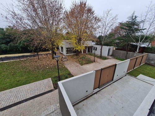 Imagen 24 de 30 de Departamento 3 Ambientes Con Cochera En City Bell Calle Cantilo - Dacal Bienes Raices
