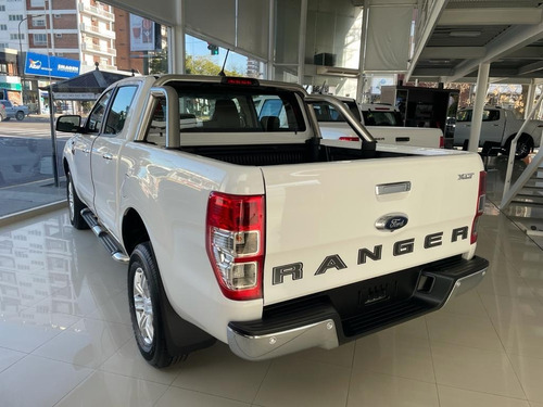Imagen 2 de 14 de Ford Ranger 3.2 Cd Xlt Tdci 200cv Manual 4x2 2022 Jn
