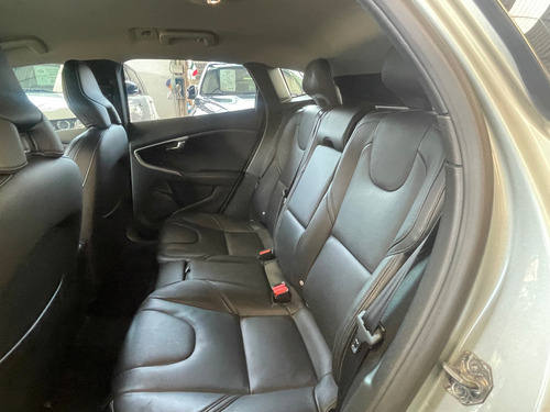 Volvo V40 1.6 Adittion T3 At