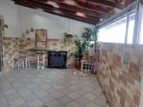 Imagem 5 de 11 de Casa Em Itanhaém Com Edícula E Churrasqueira | 6354
