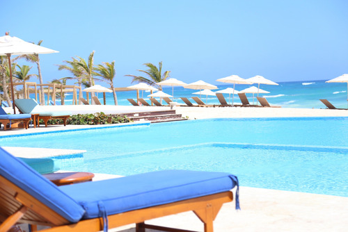 Apartamento En Venta En Punta Cana, Frente Al Campo De Golf