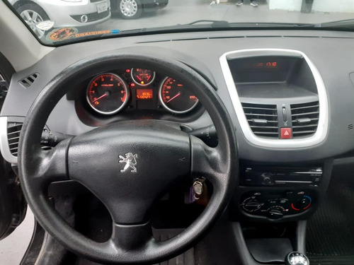 Peugeot 207 Xr 1.4 Flex 8v 5p