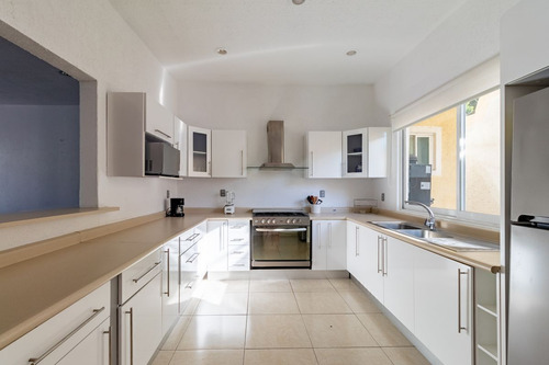 Vendo Casa En Condominio, En Cuernavaca, A Un Paso De Sumiya