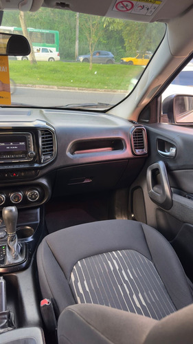 Fiat Toro 1.8 Endurance 16v Flex 4x2 Aut. 4p