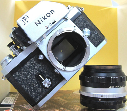 Camera Nikon F Com Lente 50 Mm 1: 1.4 Super Nova