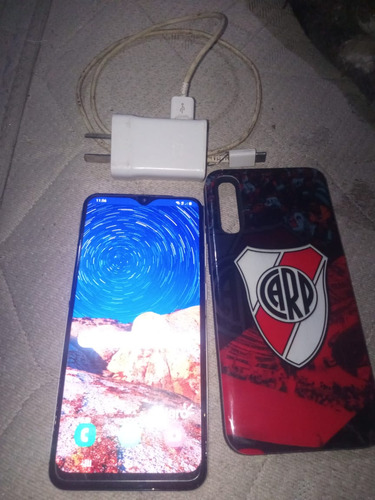 Vendo Un Celular A30s Con Cargador Original Liberado A 90.mi