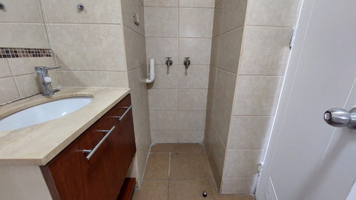 Venta Depto. Carmen 616, Santiago Oportunidad Inversionistas