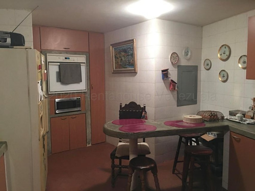 Imagen 8 de 24 de Casa En Venta Prados Del Este 22-17848