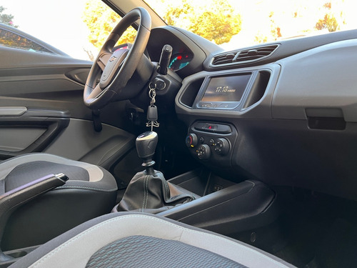 Imagen 6 de 8 de Chevrolet Onix Lt 1.4 98cv