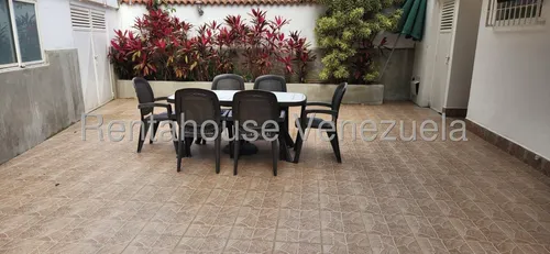 Casa En Venta En Alto Prado