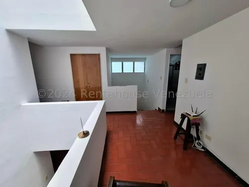 Venta Casa Alto Prado 24-24973 Yg
