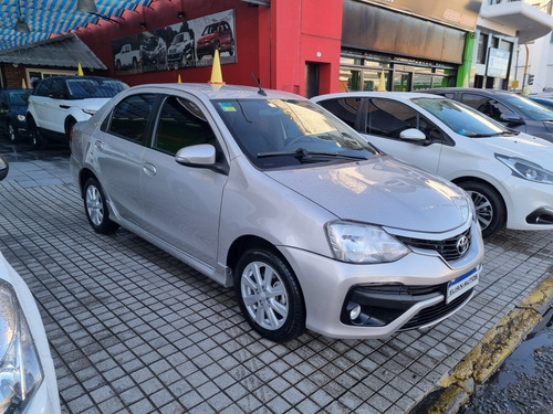 Imagen 11 de 14 de Toyota Etios 2017 1.5 Sedan Xls At