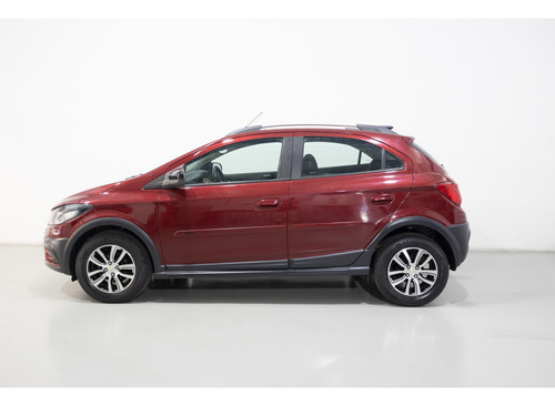 Chevrolet Onix 1.4 MPFI ACTIV 8V FLEX 4P AUTOMÁTICO