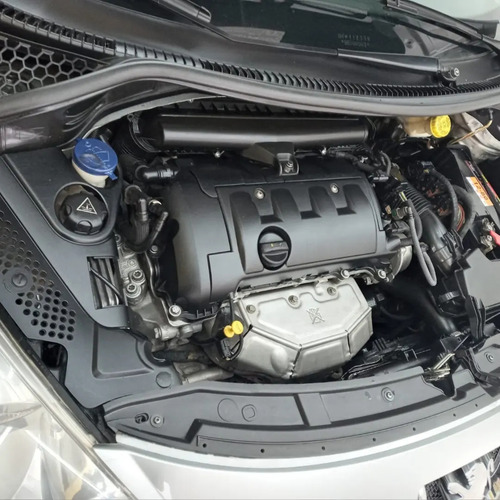 Peugeot 207 Cabriolet Motor Vti 156 Hp 2010