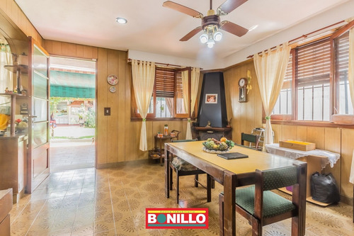 Imagen 17 de 30 de Casa 5 Ambientes Venta Villa Pueyrredon