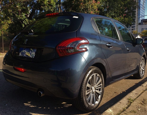 Peugeot 208 Allure 1.6 Touchscreen Res2016