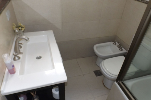 Imagen 11 de 20 de Casa De 4 Dormitorios En Barrio Inglés