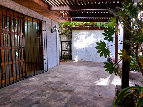 Linda Y Comoda Casa En La Mejor Ubicacion De La Cisterna