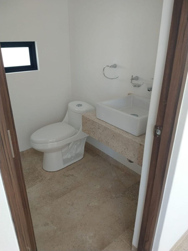 Imagen 28 de 30 de Estrena Casa En San Isidro Juriquilla Con Habitación En Pb C