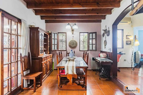 Casa 5 Ambientes, Una Planta Con Pileta En Aranjuez!