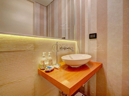 Torres Mulieris - Excelente Semipiso De 3 Suites En Venta Con Renta - Impecable !!