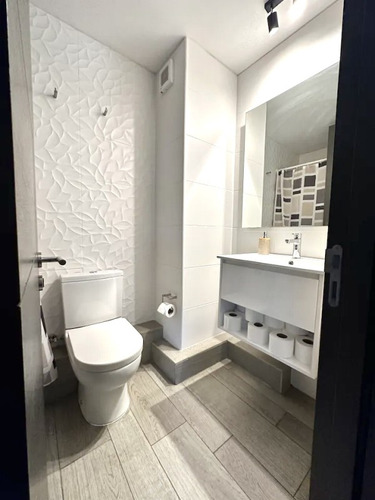 ¡oportunidad Única! Moderno Depto En Las Condes - Ggcc Incl
