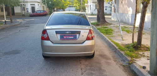 Ford Fiesta Max