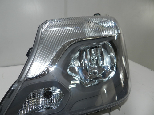 Farol Esquerdo Mb Sprinter 313 415 FumĂȘ C/ Auxiliar 17/19 (Usado)