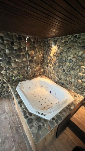 Casa En Punta Mogotes
