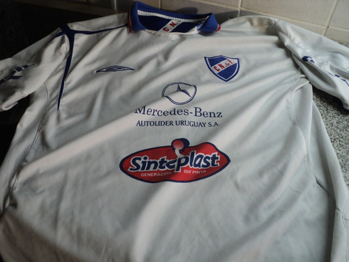 Camiseta Umbro Club Nacional De Futbol Montevideo Uruguay