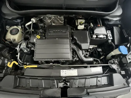 Volkswagen T-Cross COMFORTLINE 1.6 AUT 5P