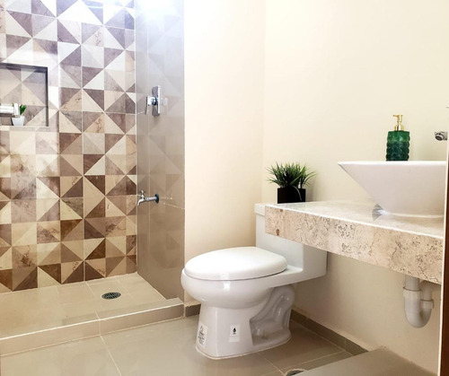 Departamento Amueblado De 2 Recámaras En Renta En Emerald, Temozón Norte