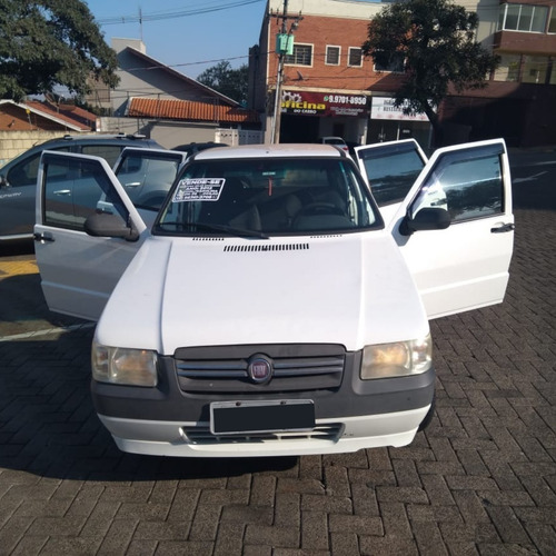 Imagem 14 de 15 de Fiat Uno