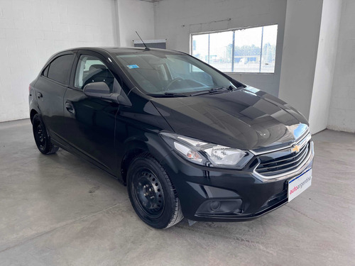 Imagen 3 de 21 de Chevrolet Onix 2018 1.4 Lt 98cv