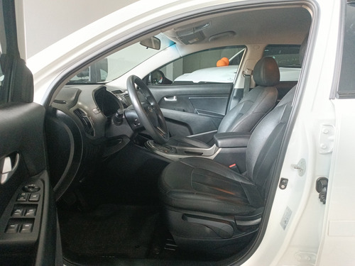 Kia Sportage 2.0 LX 4X2 16V FLEX 4P AUTOMÁTICO