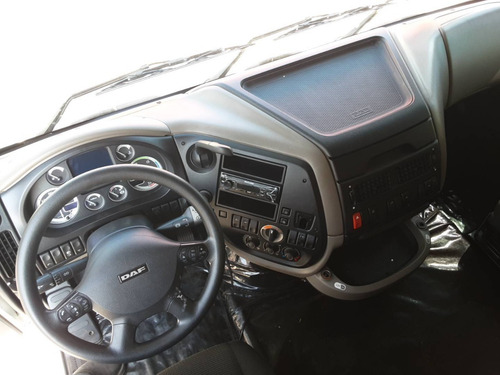 Imagem 7 de 10 de Daf Xf105 6x2 - 2019/19