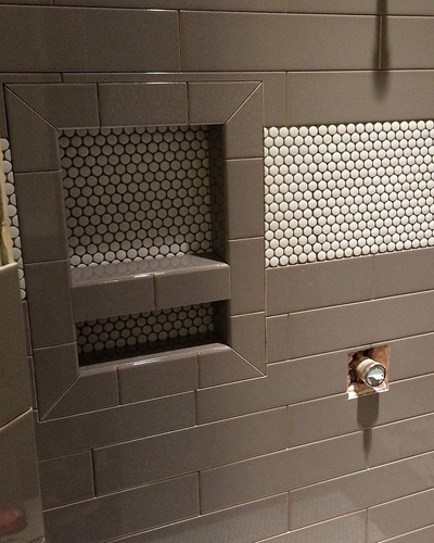 Nicho De Azulejos Para Ducha De 17 X 25 Pulgadas. Dimensione