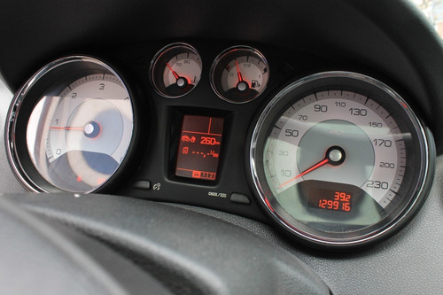 Imagen 8 de 15 de Peugeot 308 1.6hdi Allure Nav 1º Mano 129.000km Modelo 2013!