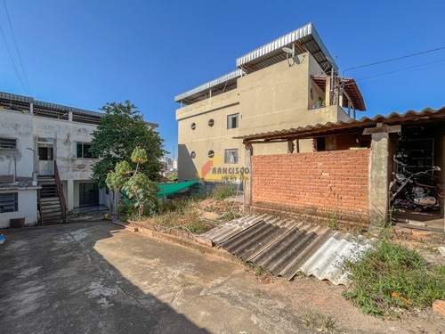 Imagem 24 de 25 de Casa À Venda, 4 Quartos, 5 Vagas, Santa Luzia - Divinópolis/mg - 47058