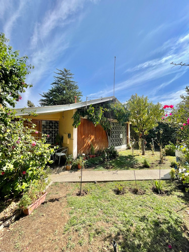 Oportunidad! En Amplio Terreno 370 M2, Manquehue N. - Video!